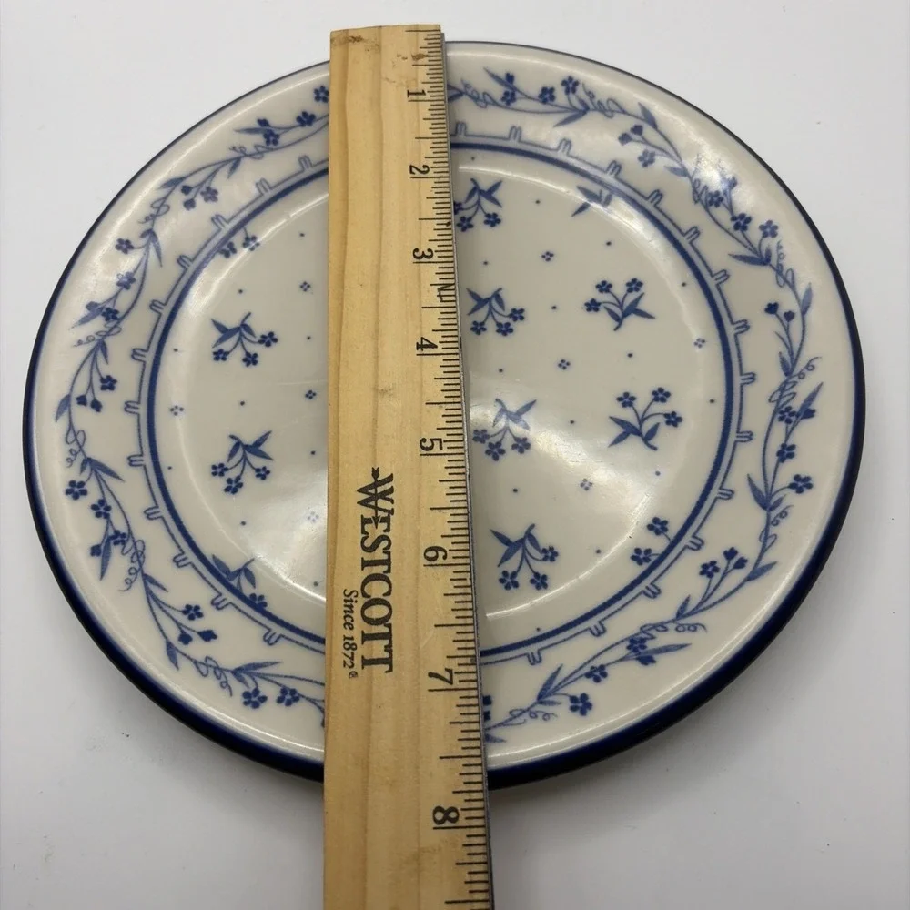 Lot Of 4‎ Provence 260 Bouquet Blue Floral Plates 7 7/8
